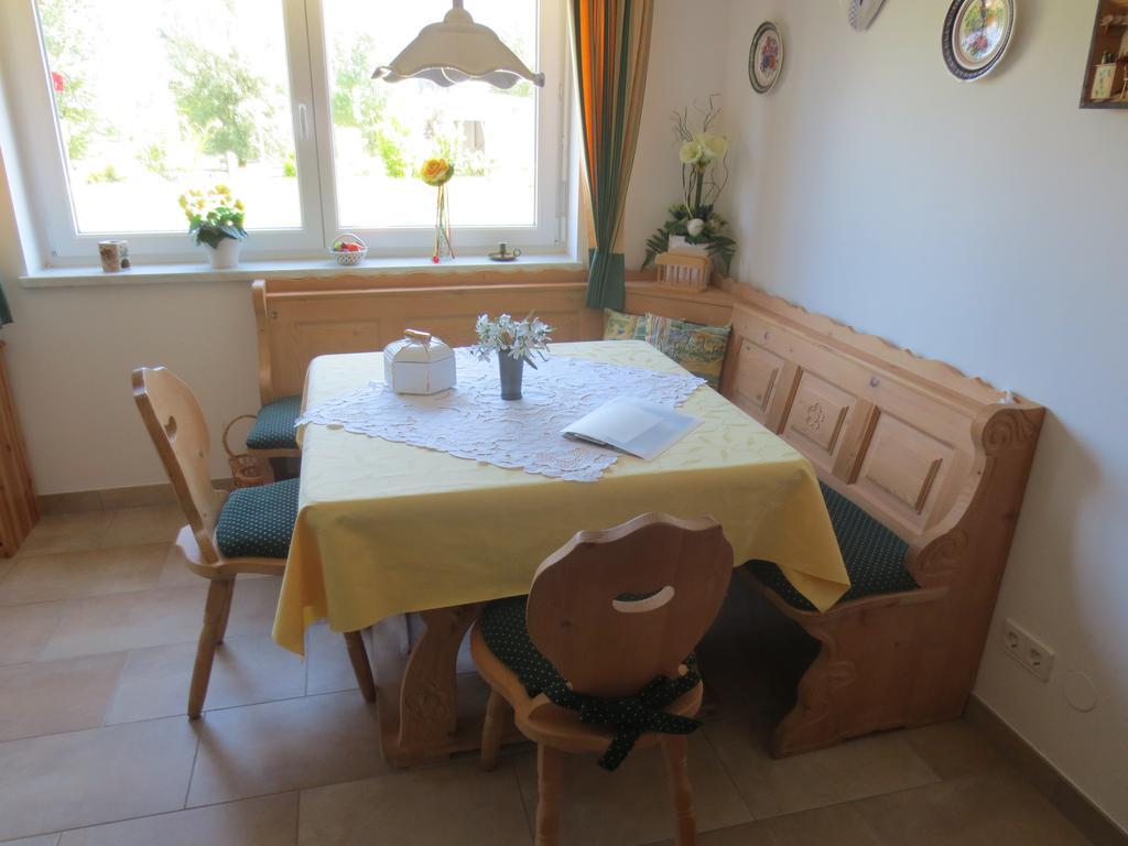 Ferienwohnungen Fritz Presseggersee Bilik gambar